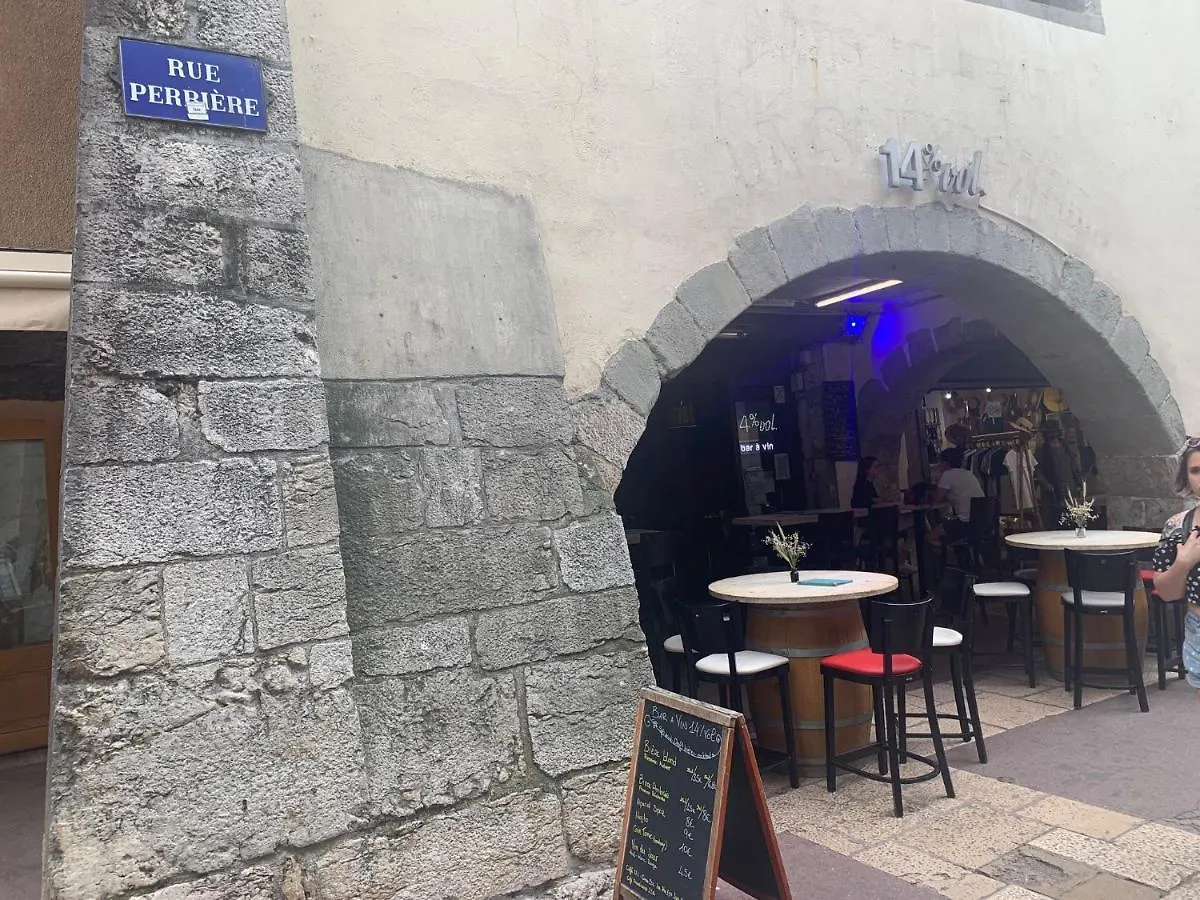 Apartment Loveroom Muse Old Town Jacuzzi Annecy Vieille Ville